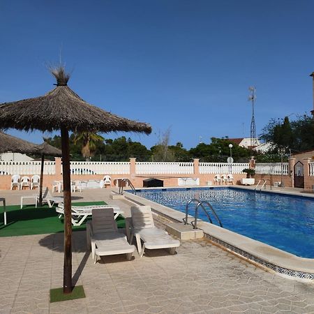 Apartament Piotr Torrevieja Luaran gambar